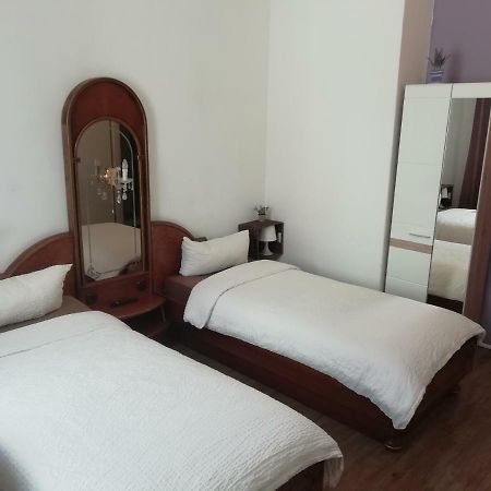 Hotel Five Seasons Fürth Екстериор снимка