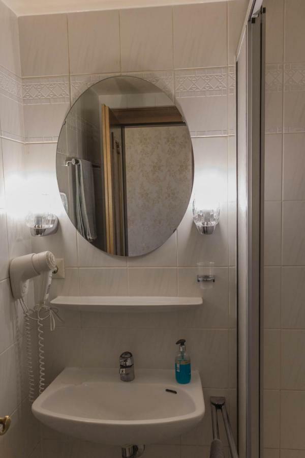 Hotel Five Seasons Fürth Екстериор снимка