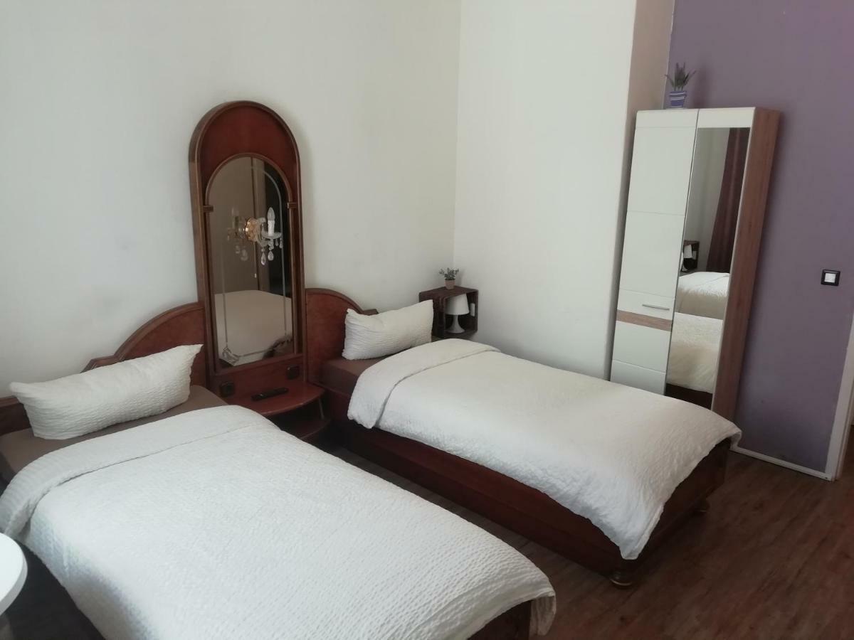 Hotel Five Seasons Fürth Екстериор снимка